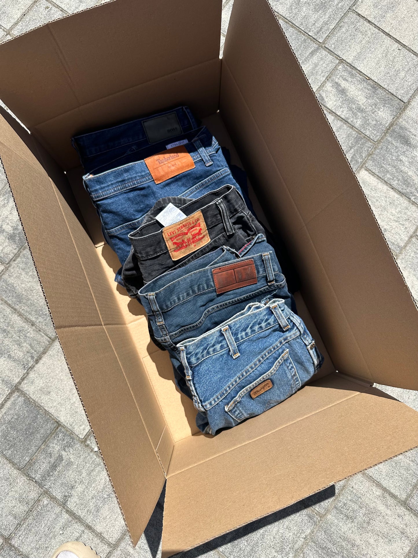 5kg Spodnie Jeansowe Markowe Mix | Levi’s, Lee, Wrangler, Tommy Hilfiger, Diesel